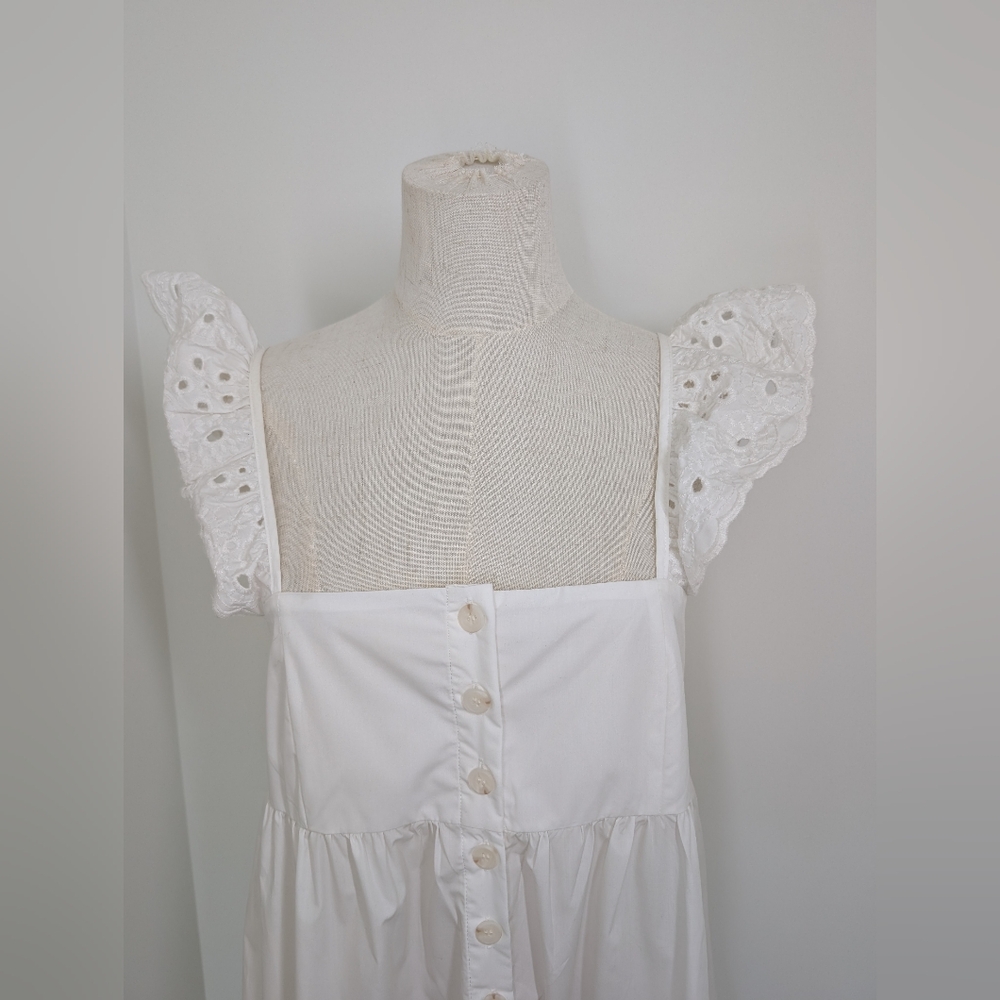 En Saison White Maxi Dress - Picture 2 of 9